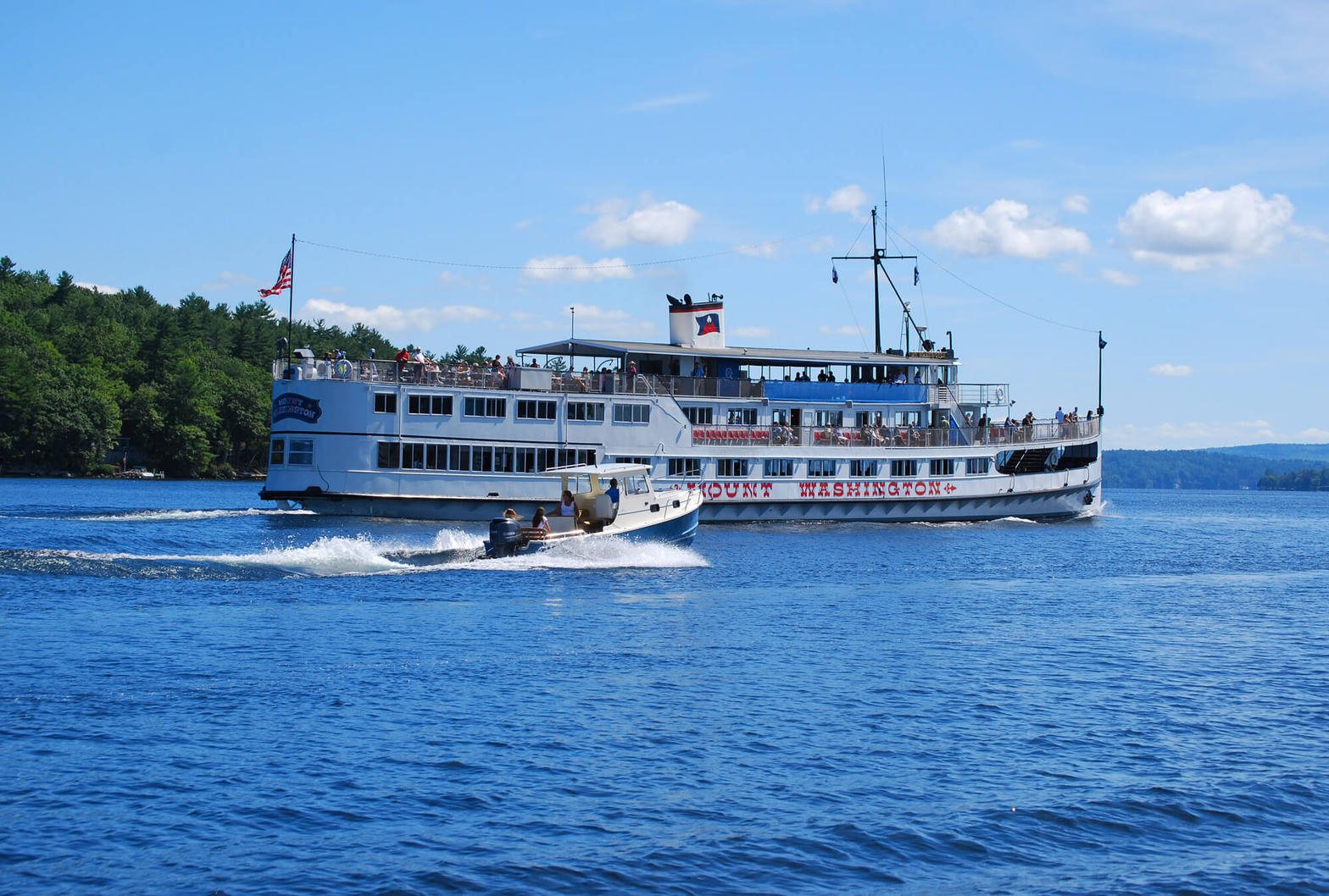 The MS Mount Washington cruise ship on Lake Winnipesaukee